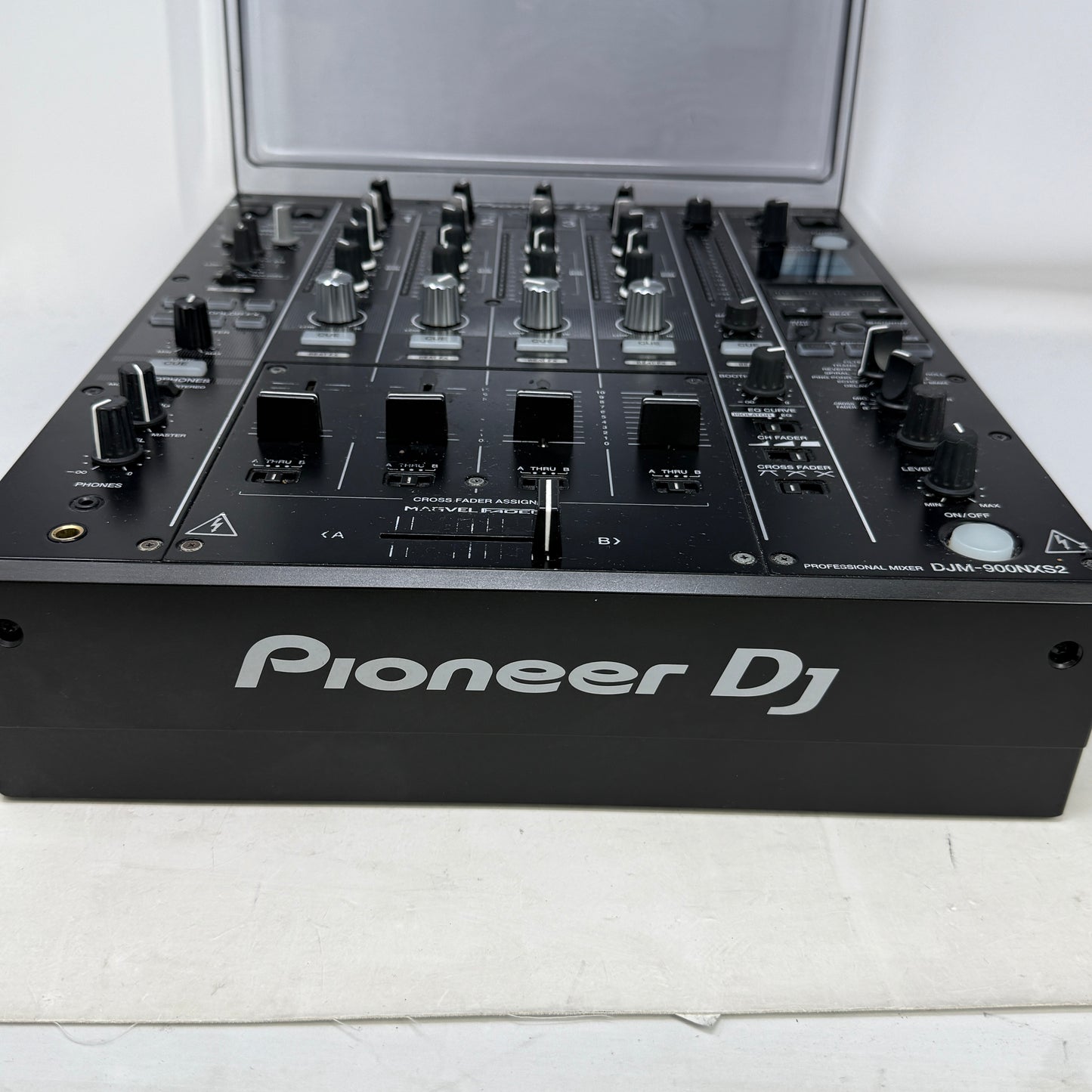 Pioneer DJM-900NXS2 Professional 4-Channel Digital Dj Mixer