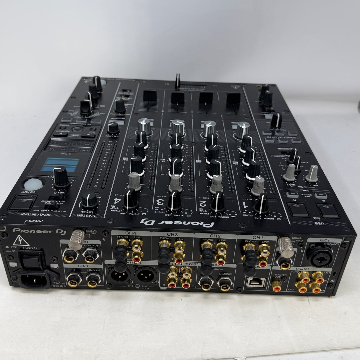 Pioneer DJM-900NXS2 Professional 4-Channel Digital Dj Mixer
