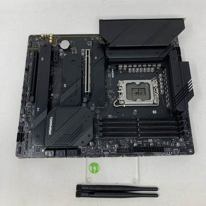 Broken MSI MAG Z790 Tomahawk WiFi DDR5 LGA 1700 Intel ATX Motherboard