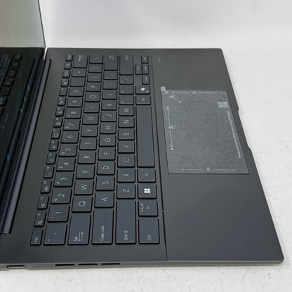 Asus Zenbook 14 UX3405CA 14" Ultra 9 285H 2.9GHz 32GB RAM 1TB SSD