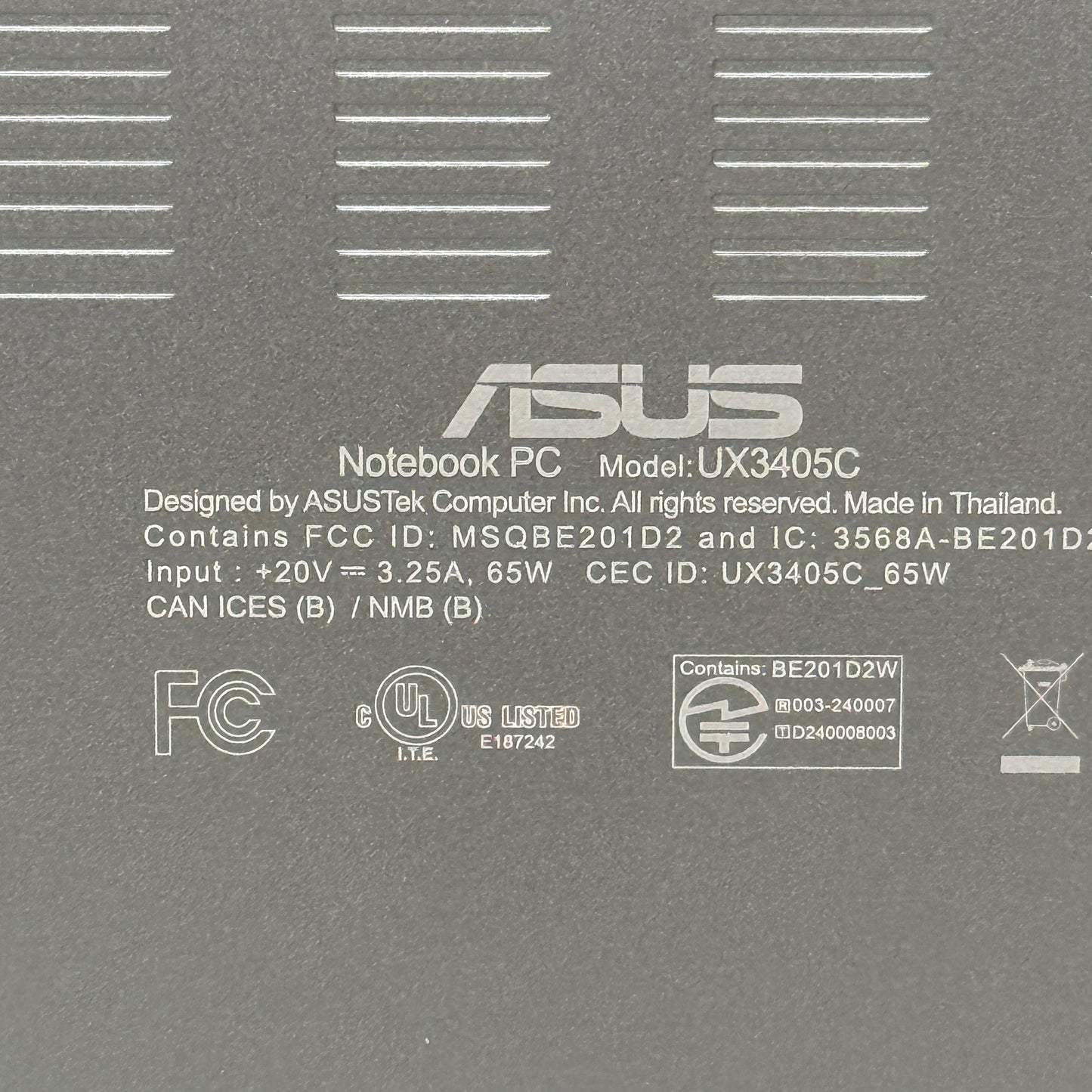 Asus Zenbook 14 UX3405CA 14" Ultra 9 285H 2.9GHz 32GB RAM 1TB SSD