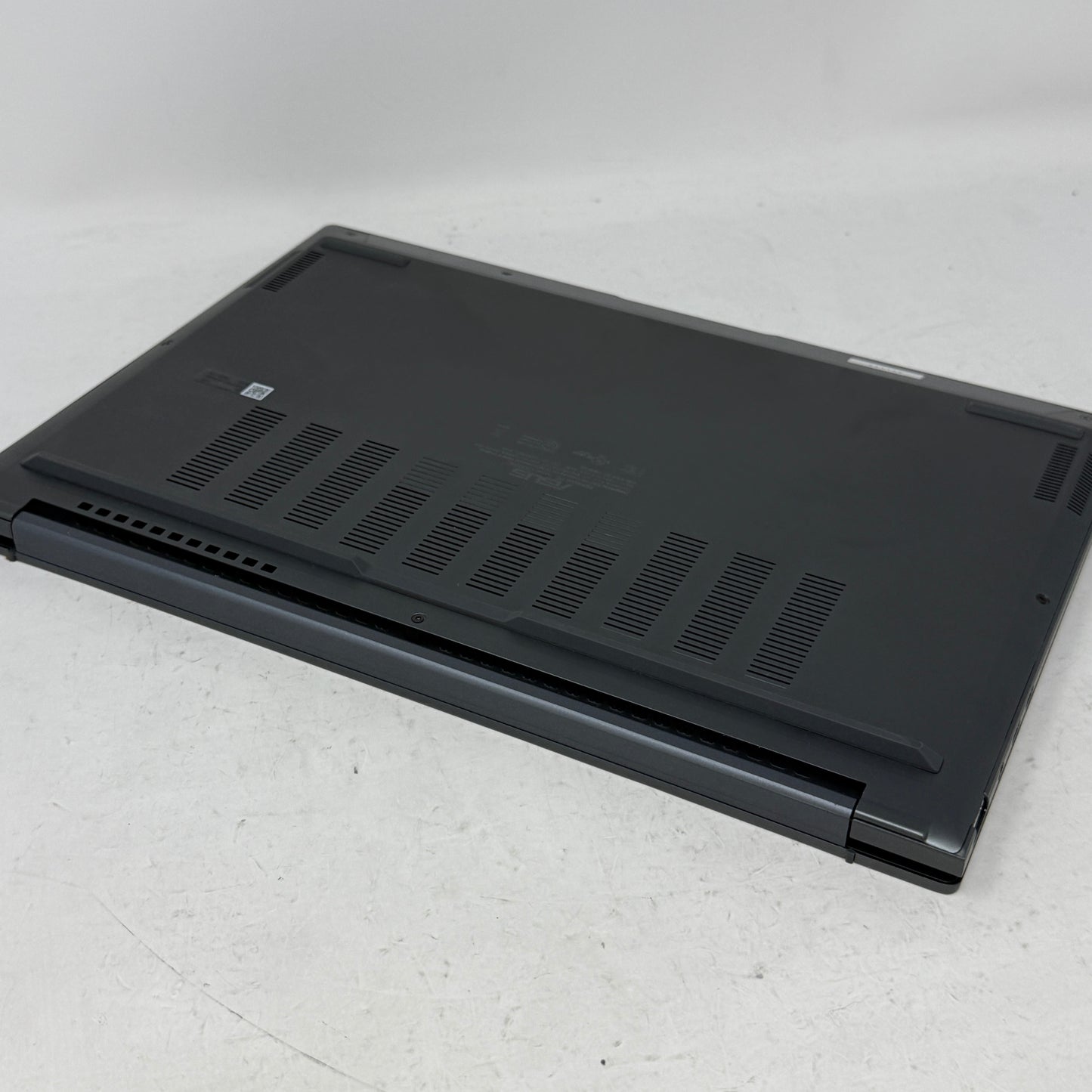 Asus Zenbook 14 UX3405CA 14" Ultra 9 285H 2.9GHz 32GB RAM 1TB SSD