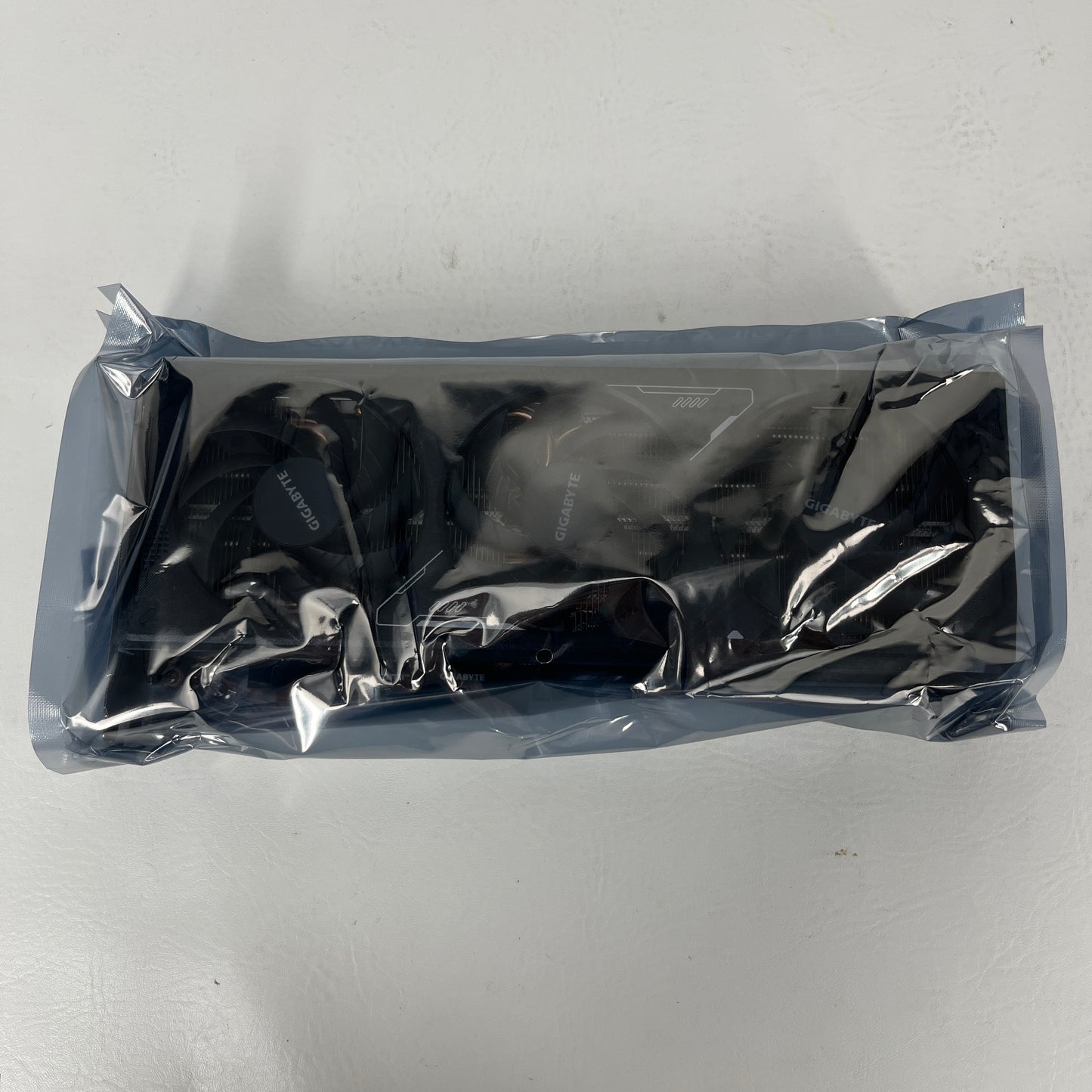 New Gigabyte GeForce RTX 5070 Windforce OC 12GB GDDR7 Graphics Card GV-N5070WF3OC-12GD