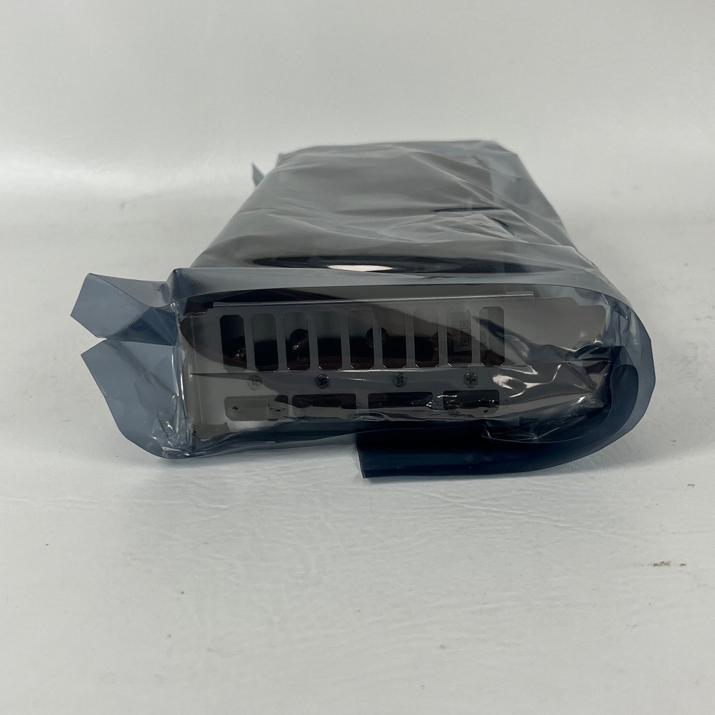 New Gigabyte GeForce RTX 5070 Windforce OC 12GB GDDR7 Graphics Card GV-N5070WF3OC-12GD