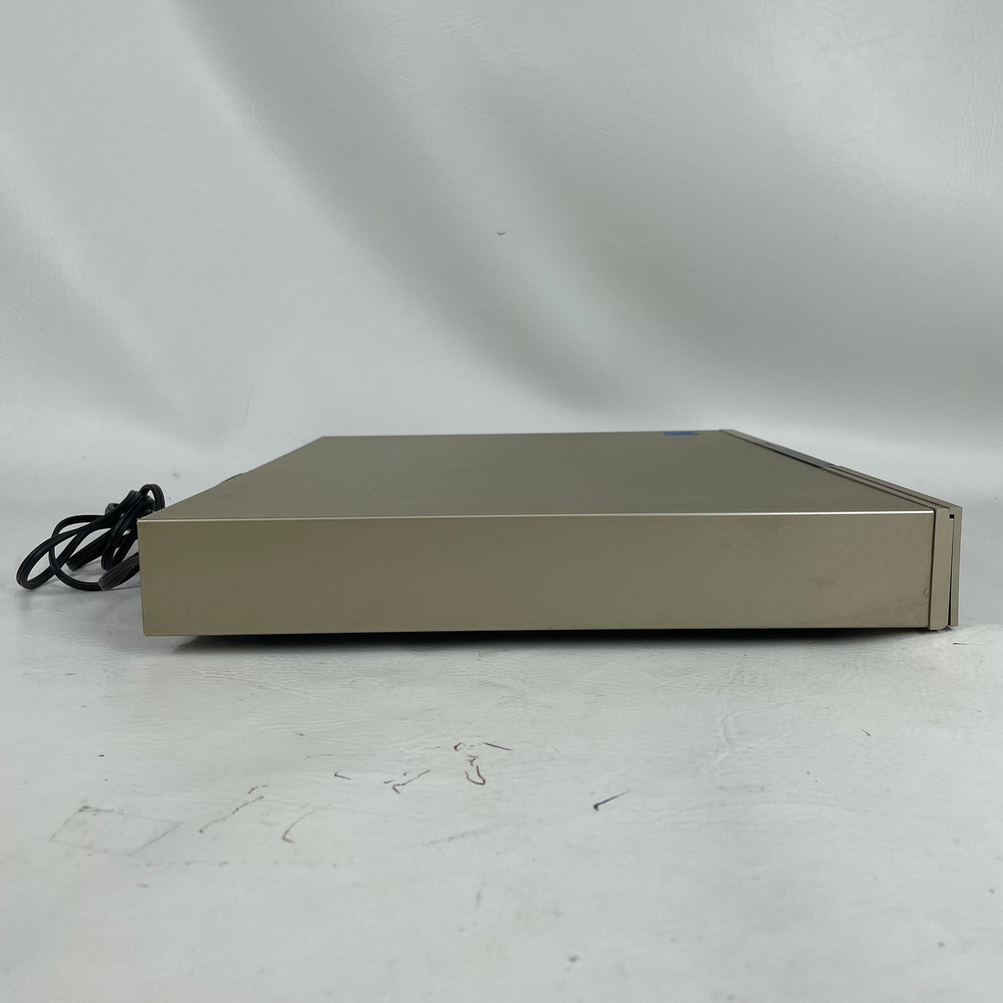 Pioneer AJD9UX FM/AM Digital Synthesized Tuner F-9
