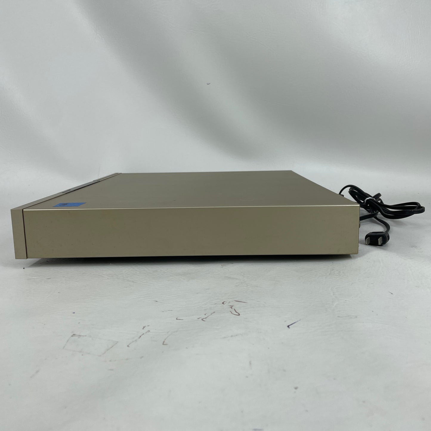 Pioneer AJD9UX FM/AM Digital Synthesized Tuner F-9