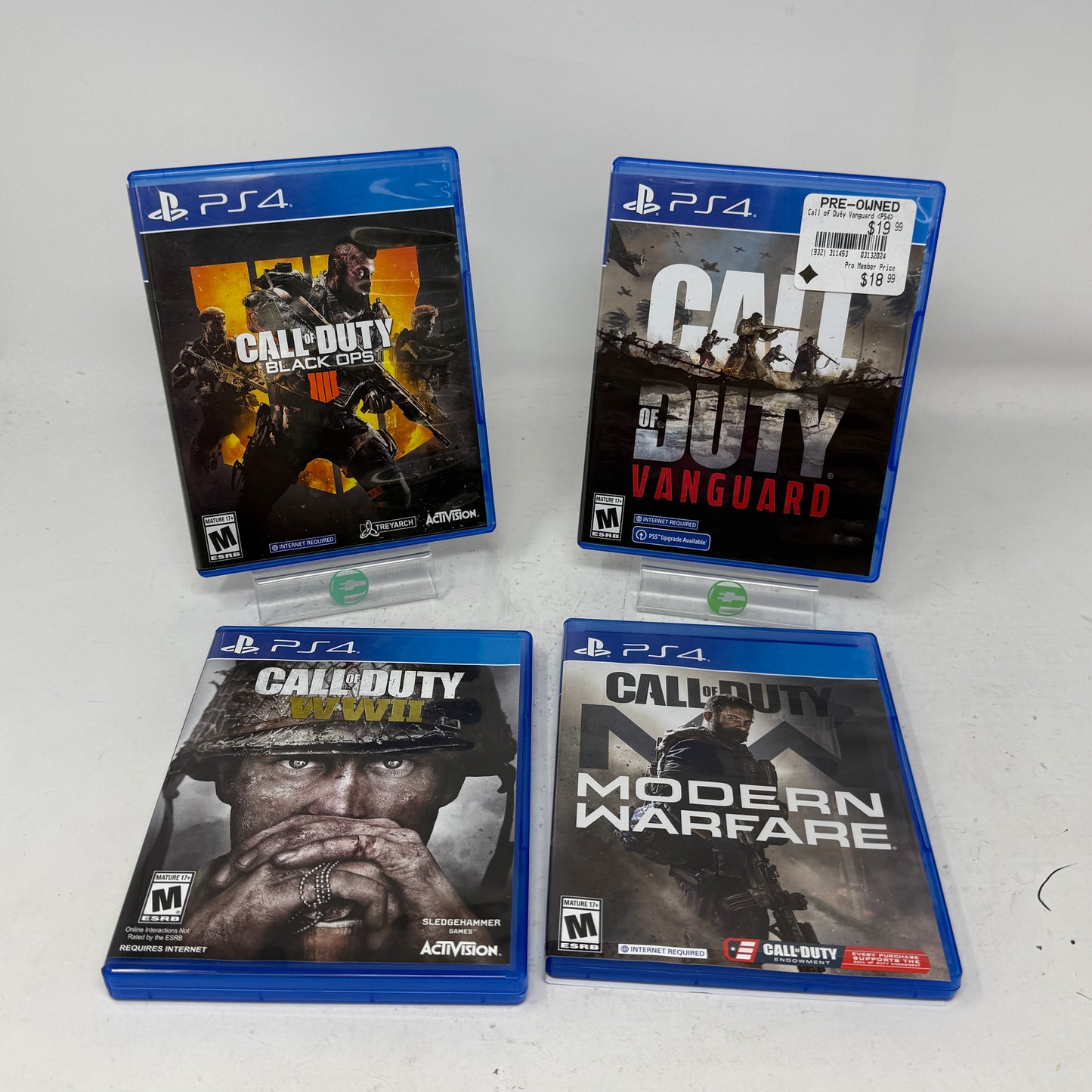 Lot of 4 Sony PlayStation 4 PS4 Games- Call of Duty