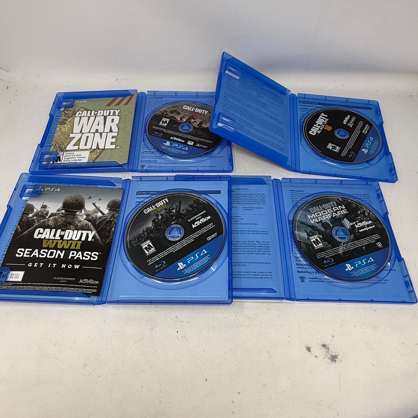 Lot of 4 Sony PlayStation 4 PS4 Games- Call of Duty