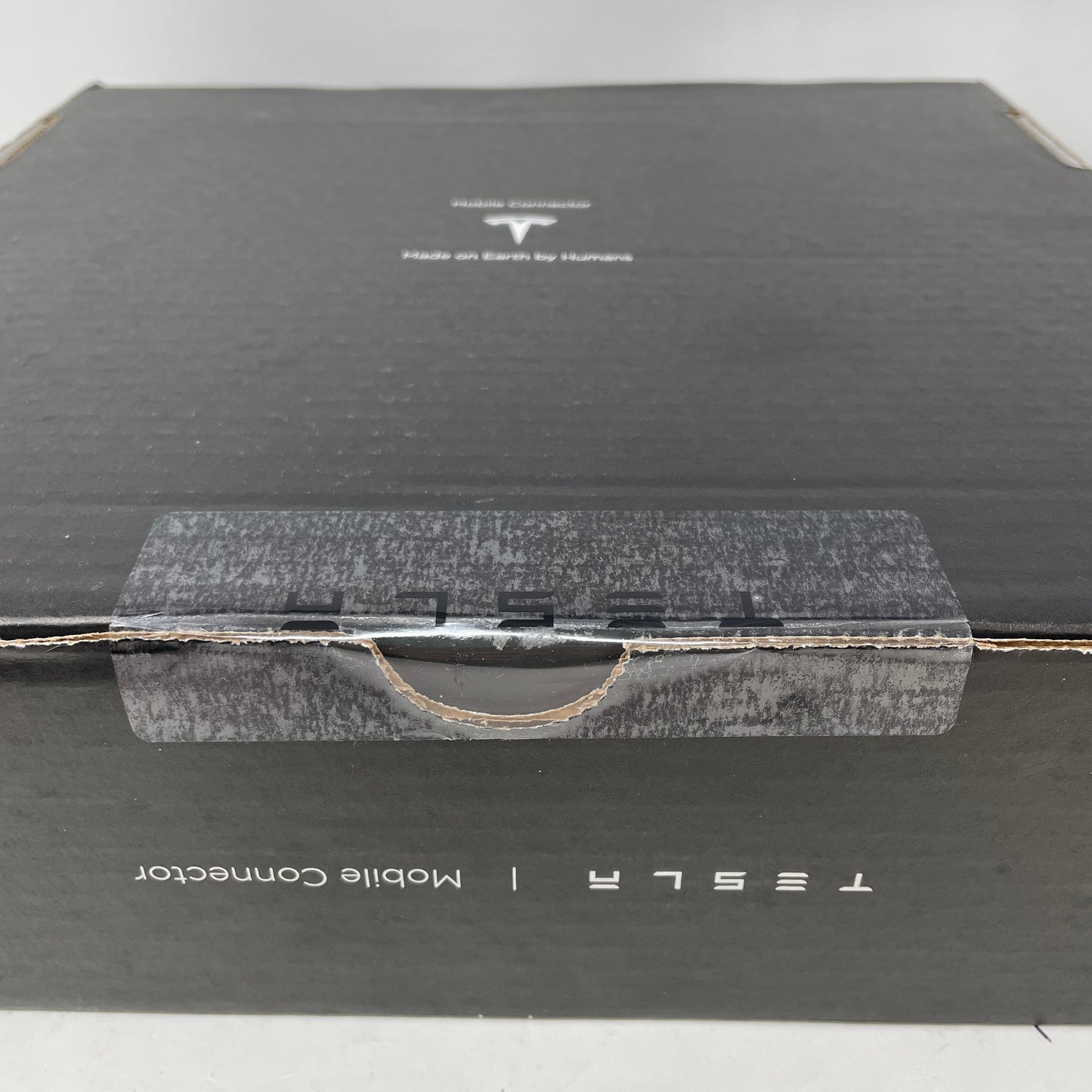 New Tesla PowerShare Mobile Connector 1991254-00-A OEM EV Charger Adapter