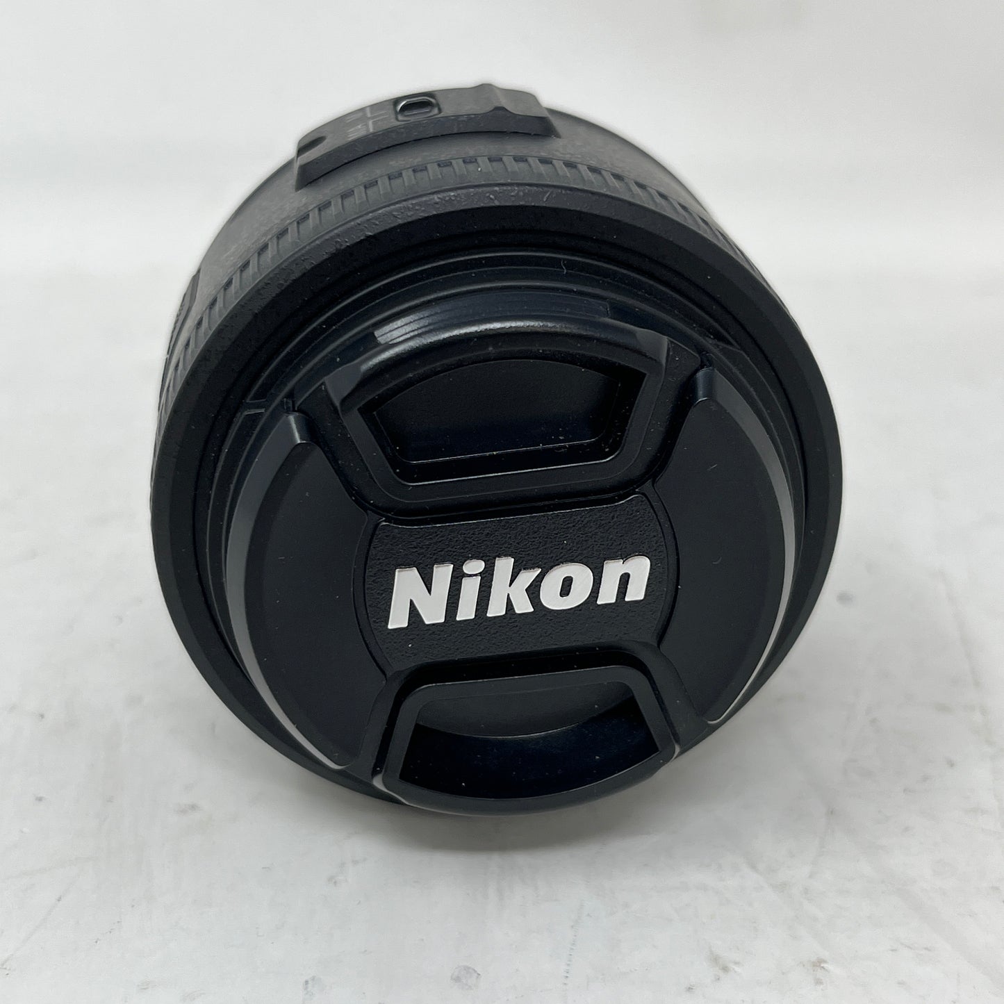 Nikon DX AF-S Nikkor 35mm f/1:1.8G VR Prime Lens