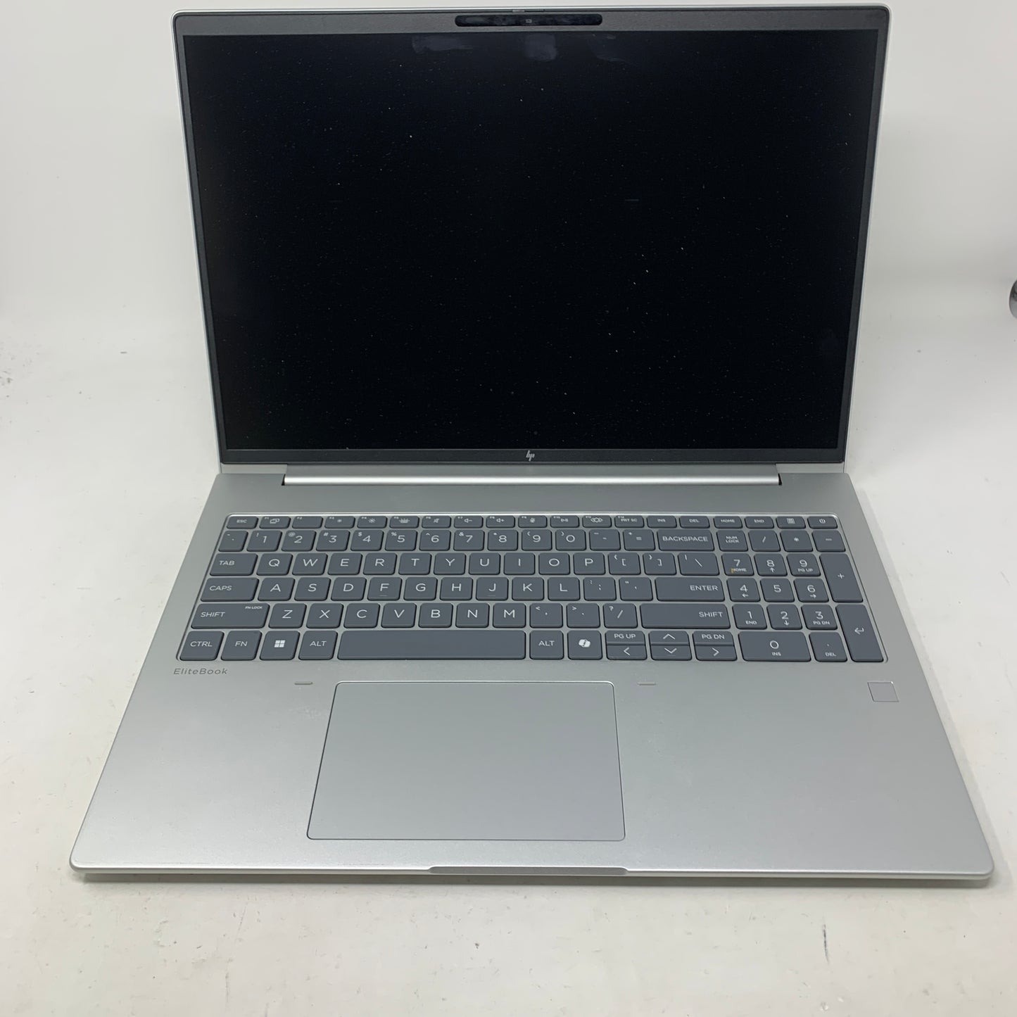 HP EliteBook 6 G1AH16 16" Ryzen 5 220 3.2GHz 32GB RAM 1TB SSD