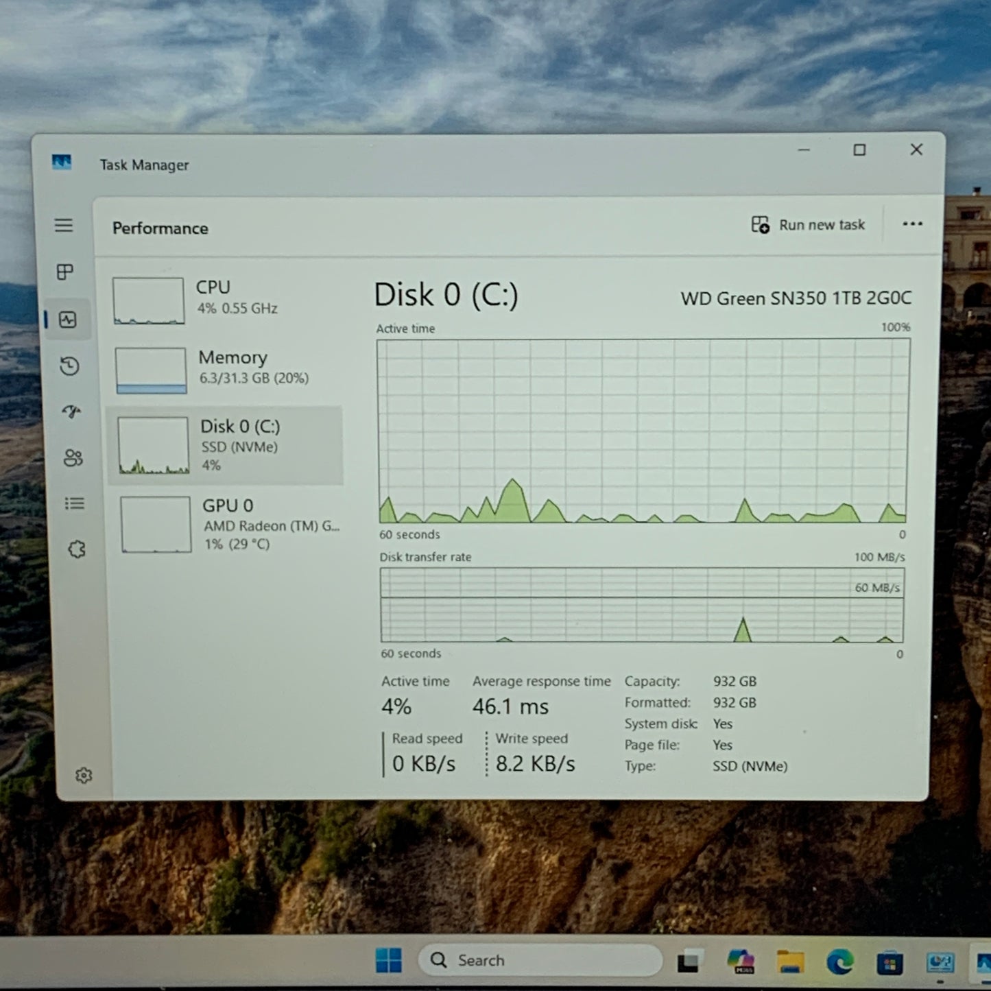 HP EliteBook 6 G1AH16 16" Ryzen 5 220 3.2GHz 32GB RAM 1TB SSD