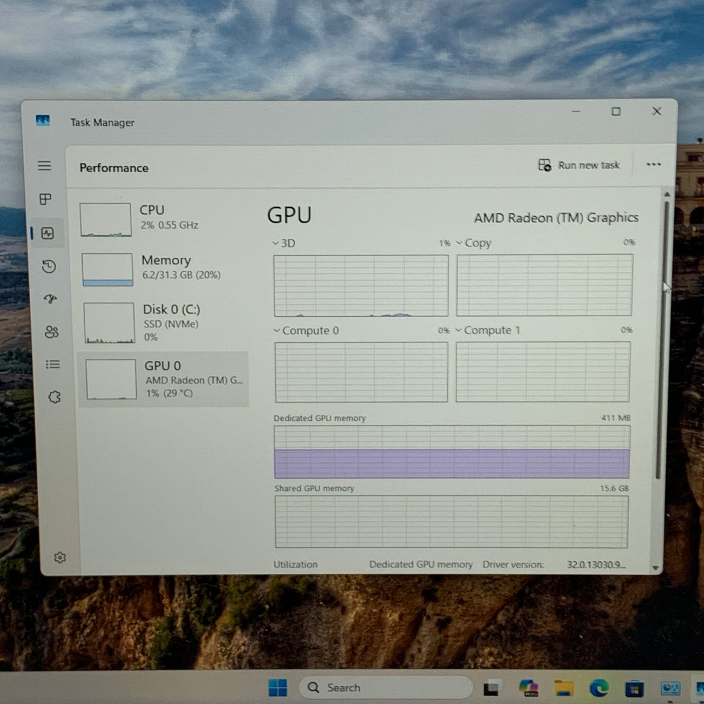 HP EliteBook 6 G1AH16 16" Ryzen 5 220 3.2GHz 32GB RAM 1TB SSD
