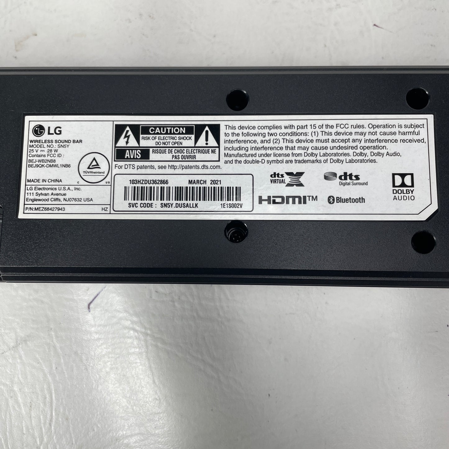 LG SN6Y Wireless Active Subwoofer Black SPN5B-W