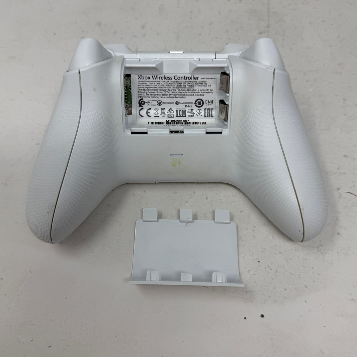 Microsoft Xbox Series S 512GB Console Gaming System White 1883