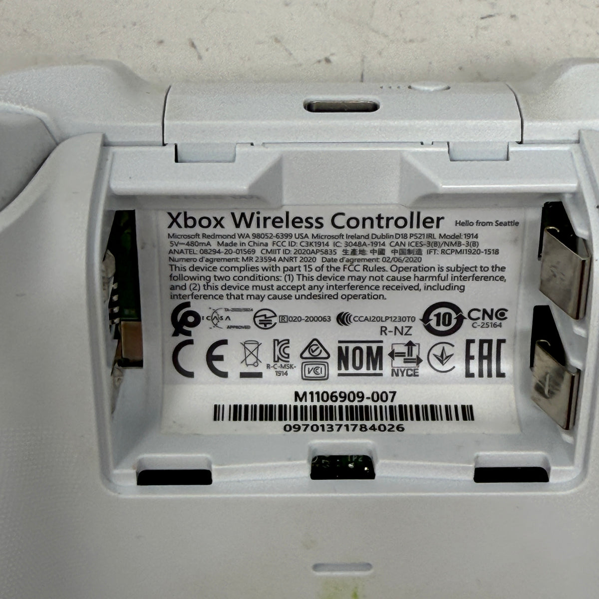Microsoft Xbox Series S 512GB Console Gaming System White 1883