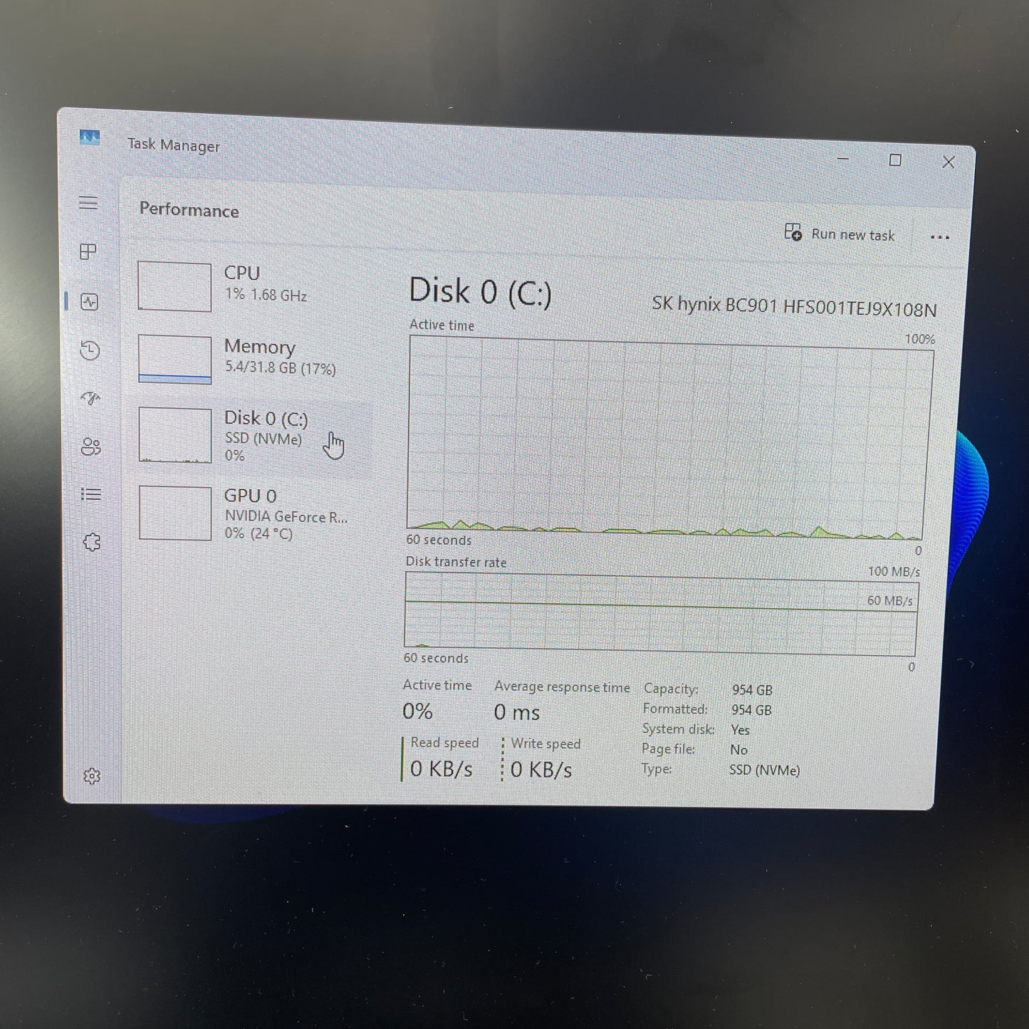 HP Victus 15L VJME7PO Core i7-14700F 2.10GHz 32GB RAM 1TB SSD GeForce RTX 4060 