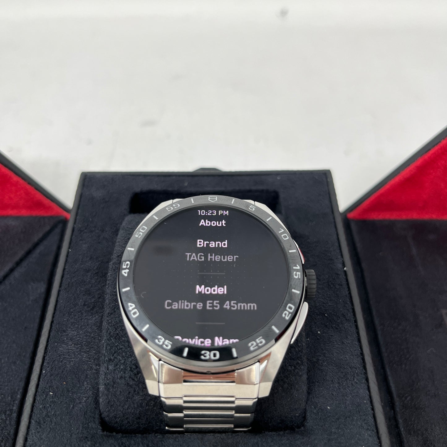 TAG Heuer 6CC6 Calibre E5 45mm Activity Tracker Smartwatch SBT8A10