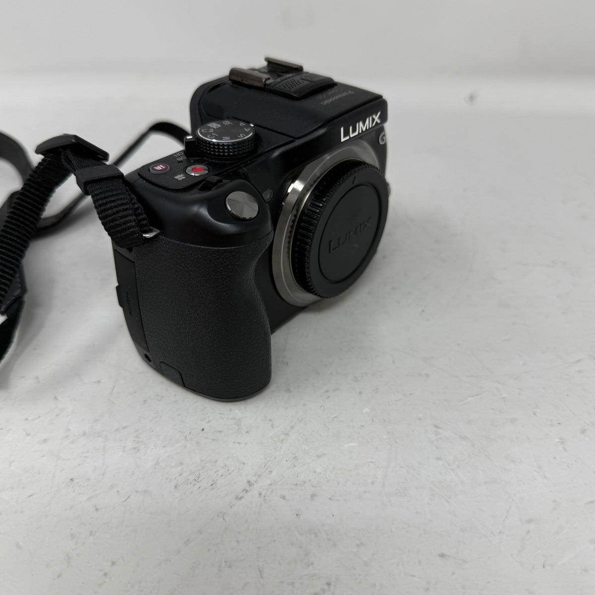 Panasonic Lumix DMC-G5 16.0MP Mirrorless Digital Camera Black