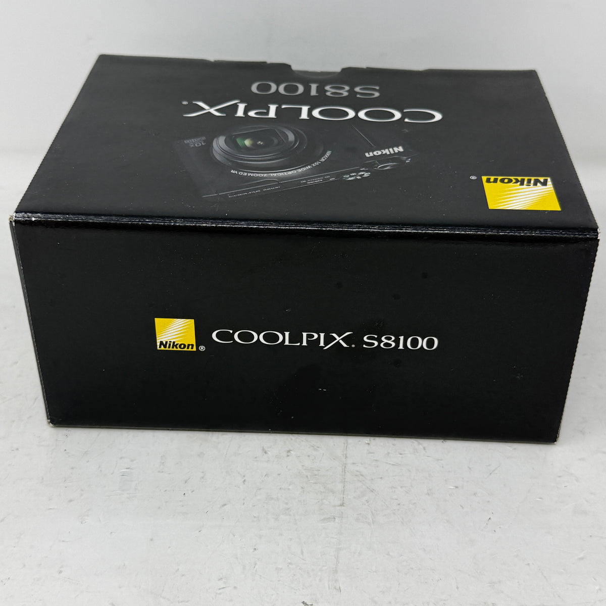 Nikon COOLPIX S8100 12.1MP Digital Camera Black 