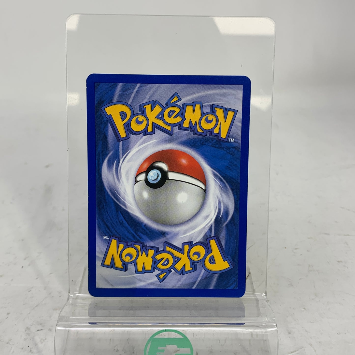 Pokémon TCG Neo Genesis Pikachu 70/111 Non-Holo English