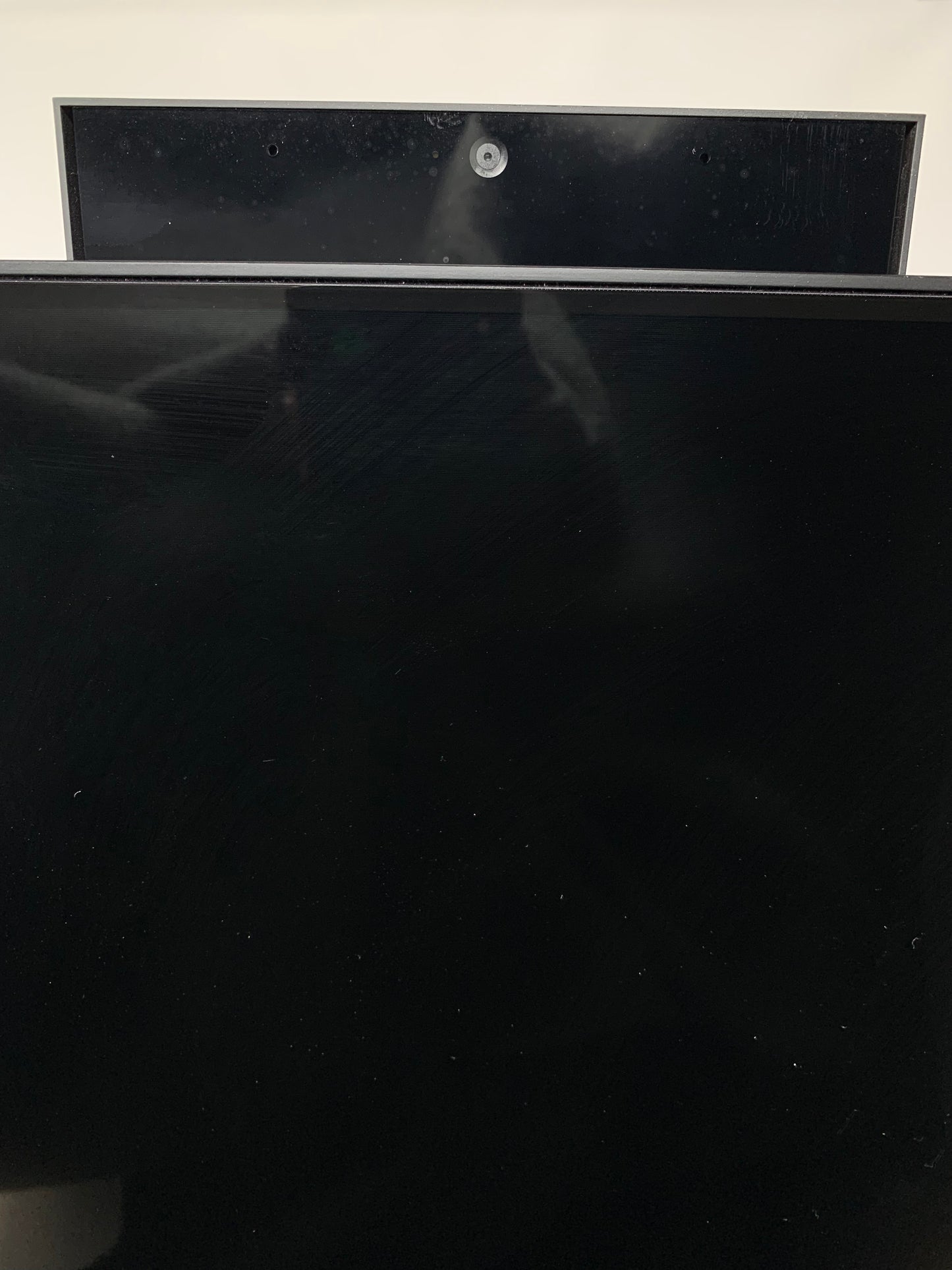 HP 24-XA0032 24" i5-9400T 1.80GHz 512GB 12GB RAM