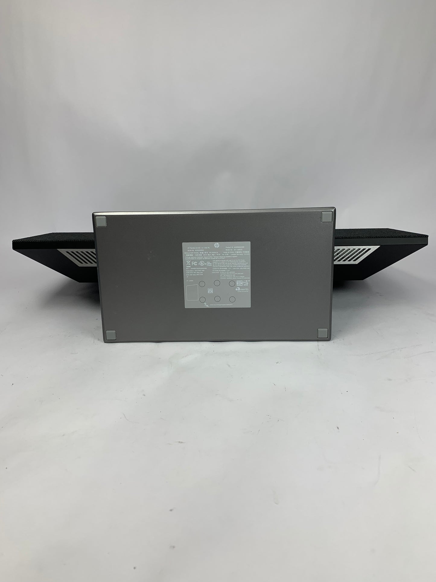 HP 24-XA0032 24" i5-9400T 1.80GHz 512GB 12GB RAM