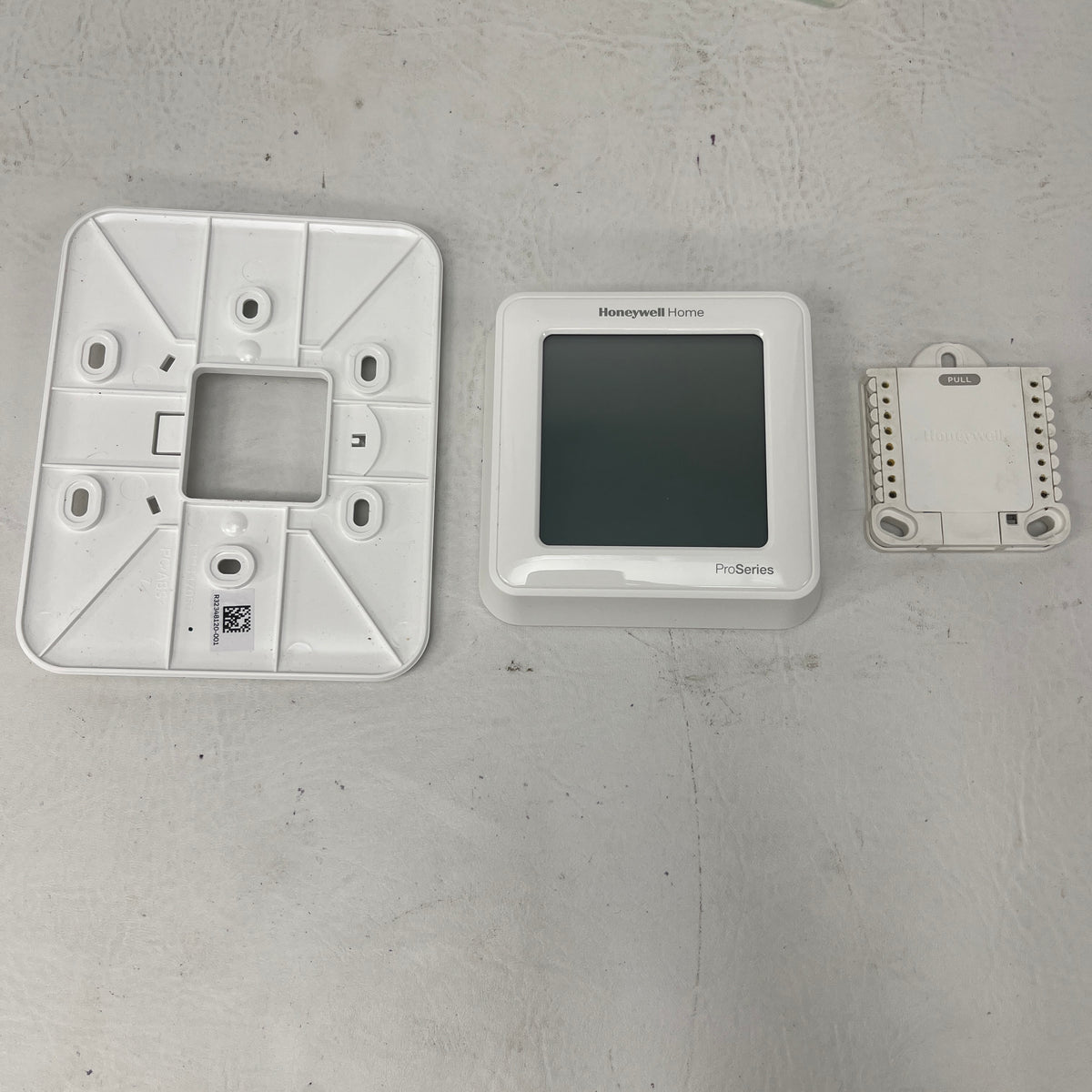 Honeywell T6 Pro Z-Wave Plus w/ SmartStart Thermostat TH6320ZW2007