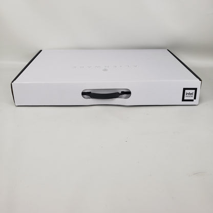 Alienware m18 R1 18" i7-13700HX 2.1GHz 16GB RAM 1TB SSD GeForce RTX 4060