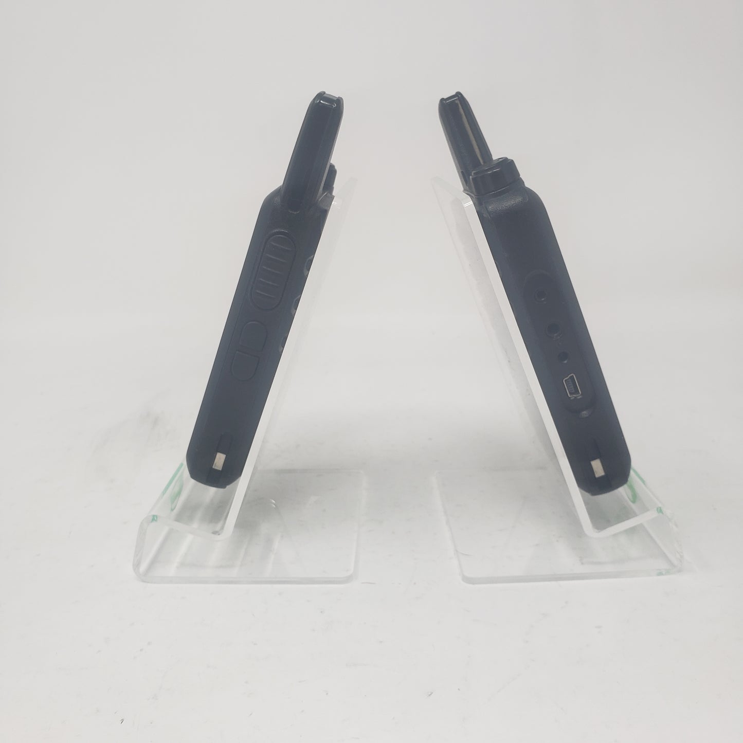 Pair of Retevis RT22 Two Way Radio RTC22