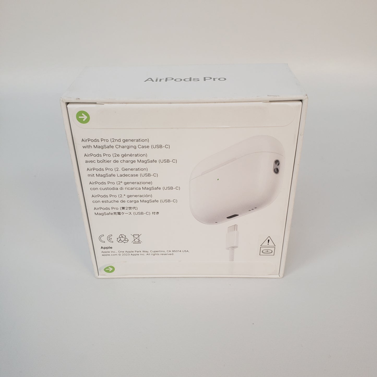 New Apple AirPods 2nd Gen with Charging Case A2031 A2032 A1602 MTJV3LL/A