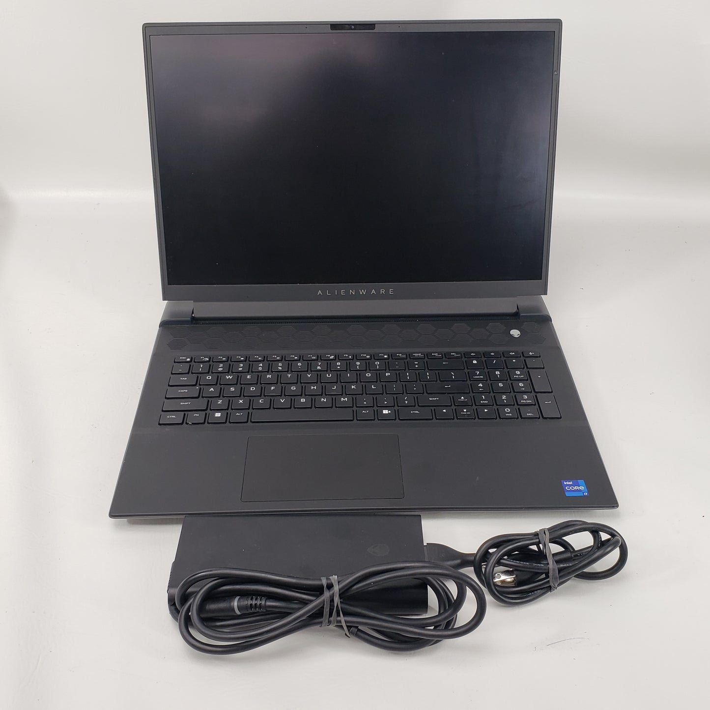 Alienware m18 R1 18" i7-13700HX 2.1GHz 16GB RAM 1TB SSD GeForce RTX 4060